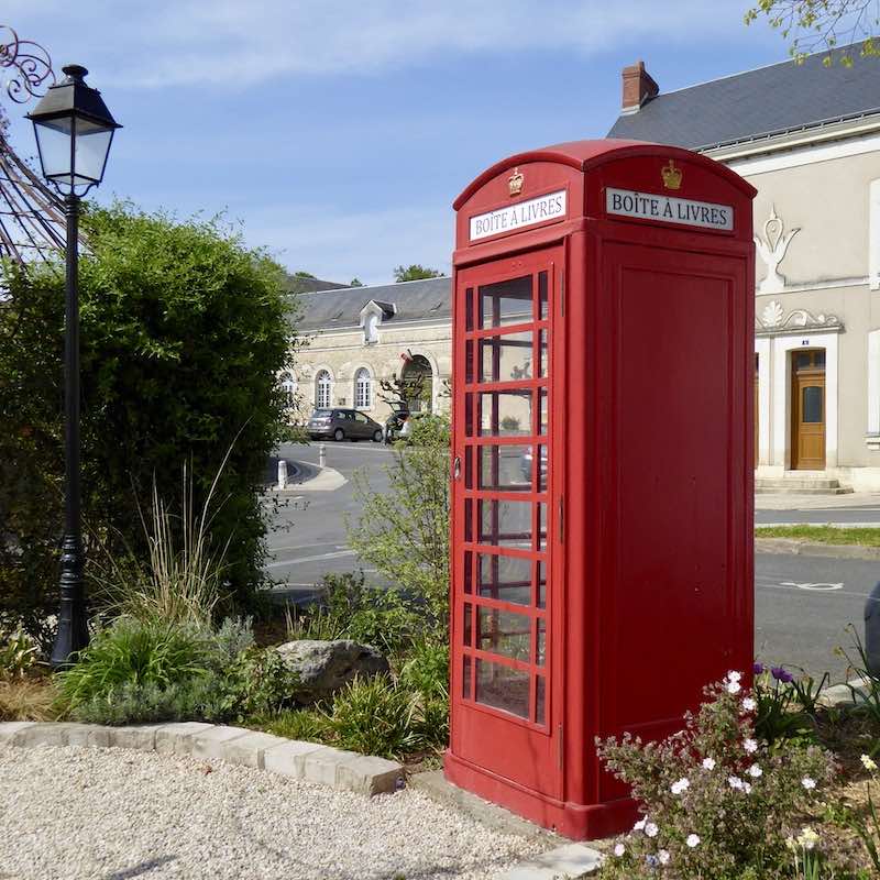 Phone-box en Touraine